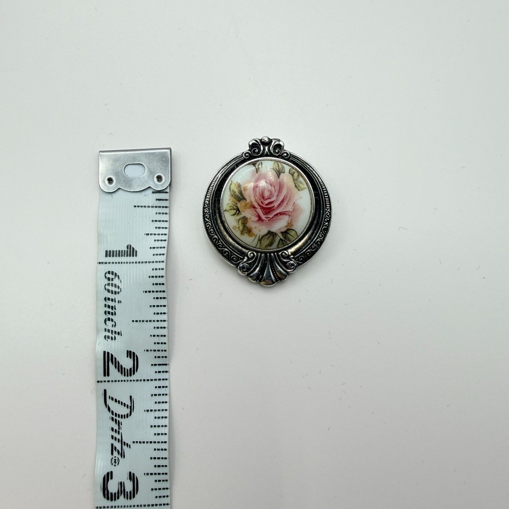 Vintage 80s SilverTone Scarf Clip Pink Rose Floral Glass Cabochon Boho Accessory - Picture 8 of 8